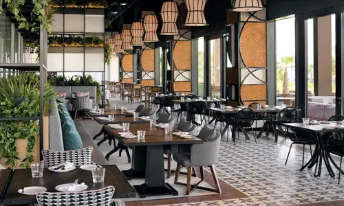 هتل موون پیک ریزورت آل مرجان آیلند دبی